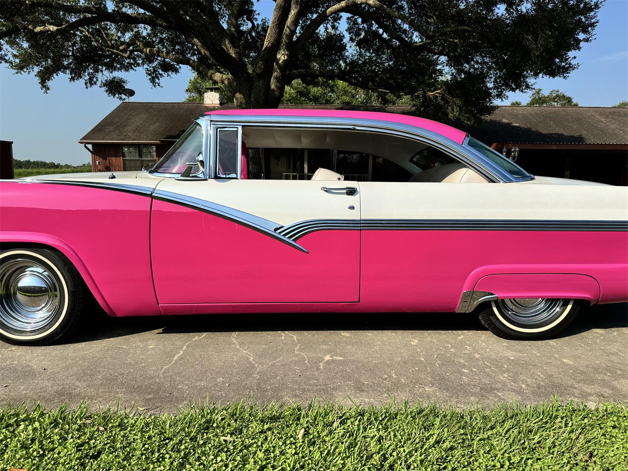 Ford-Victoria-1956-pinkwhite-pinkwhite-13