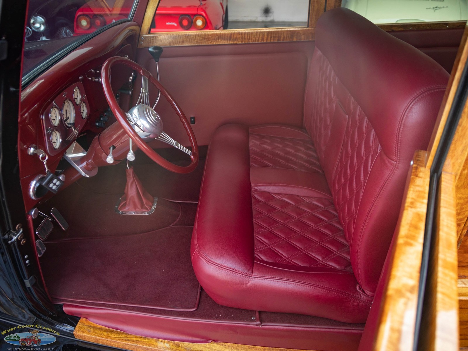 Ford-WOODY-HAWAIIAN-WAGON-SPCN-TITLED-1934-2-Door-Wagon-30