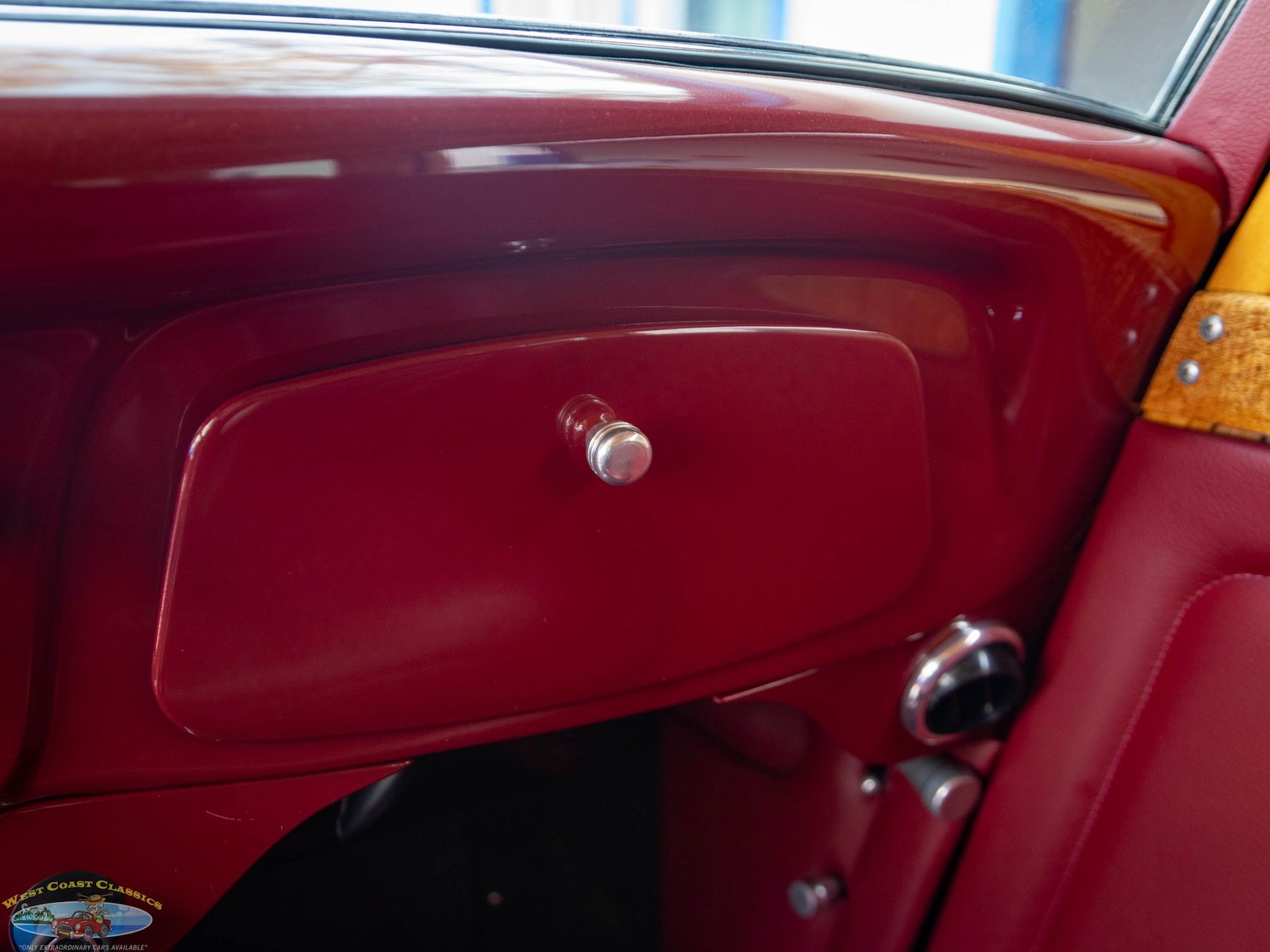 Ford-WOODY-HAWAIIAN-WAGON-SPCN-TITLED-1934-2-Door-Wagon-38