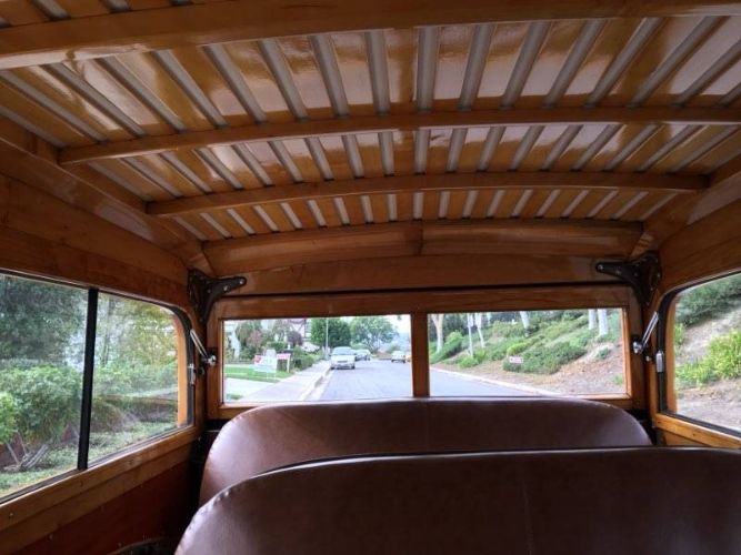 Ford-Woody-1948-Black-2