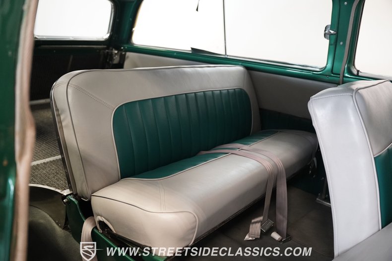 Ford-Woody-1950-Metallic-Green-Green-14