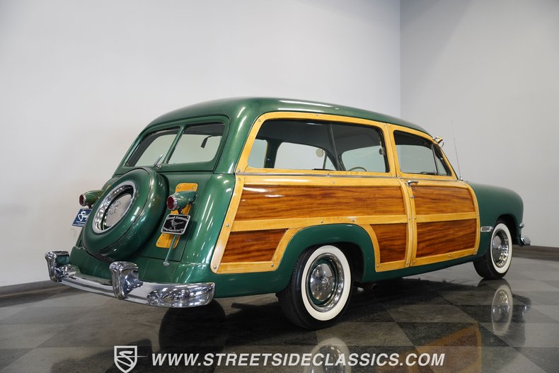 Ford-Woody-1950-Metallic-Green-Green-26