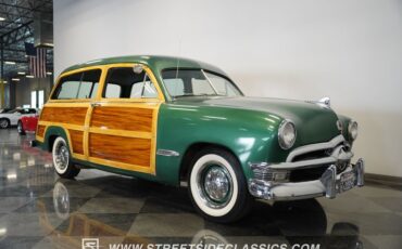 Ford-Woody-1950-Metallic-Green-Green-32