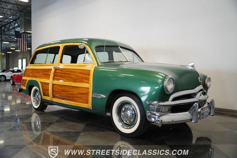 Ford-Woody-1950-Metallic-Green-Green-32