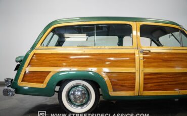 Ford-Woody-1950-Metallic-Green-Green-41