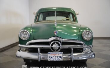 Ford-Woody-1950-Metallic-Green-Green-49