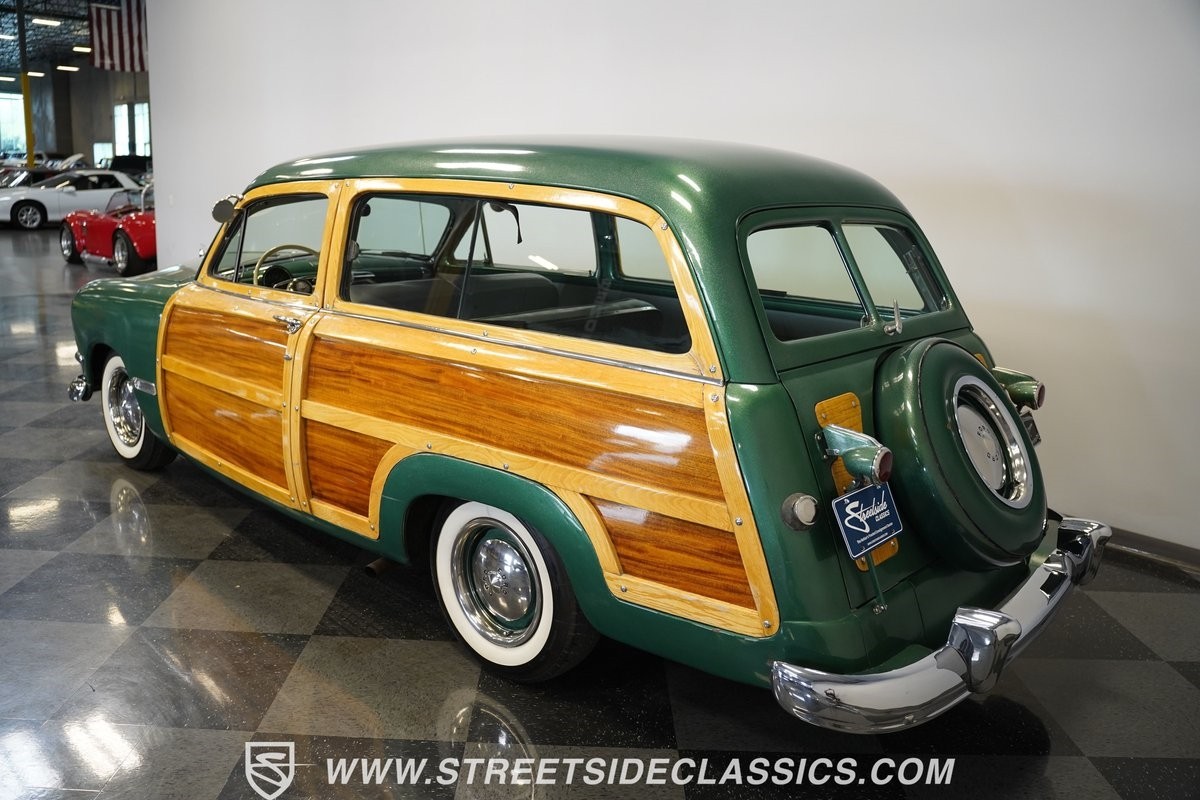 Ford-Woody-Wagon-1950-Station-Wagon-12