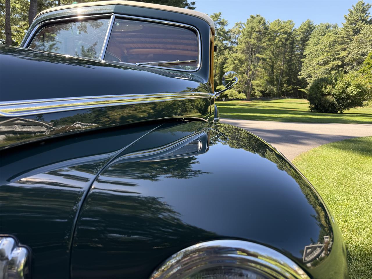 Ford-Woody-wagon-1946-Green-Tan-31