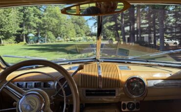Ford-Woody-wagon-1946-Green-Tan-32