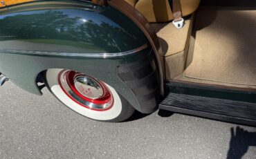 Ford-Woody-wagon-1946-Green-Tan-39