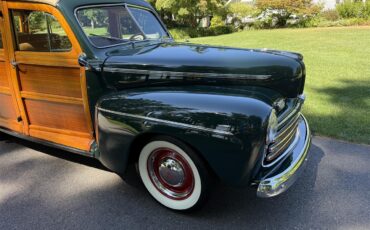 Ford-Woody-wagon-1946-Green-Tan-5