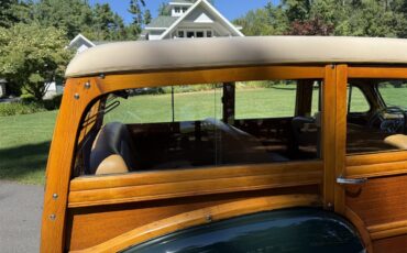 Ford-Woody-wagon-1946-Green-Tan-6