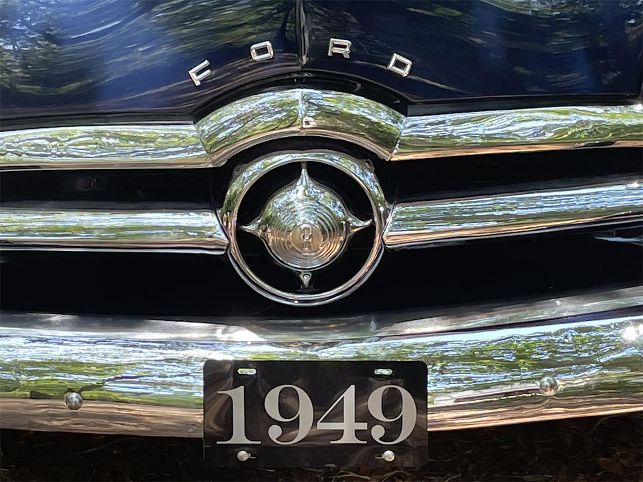 Ford-Woody-wagon-1949-blue-saddle-11