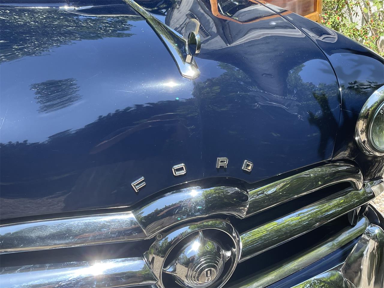 Ford-Woody-wagon-1949-blue-saddle-13