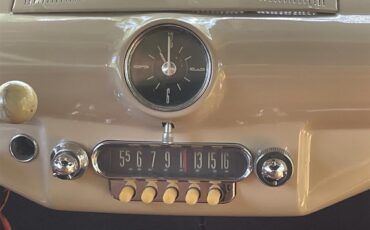 Ford-Woody-wagon-1949-blue-saddle-24