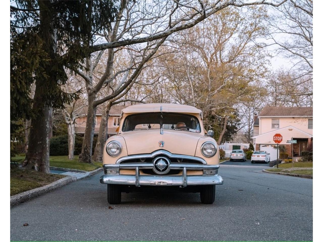Ford-Woody-wagon-1950-Beige-Tan-17