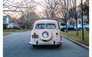Ford-Woody-wagon-1950-Beige-Tan-18