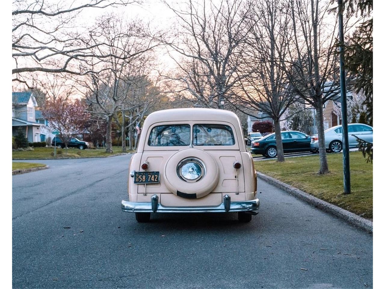 Ford-Woody-wagon-1950-Beige-Tan-18