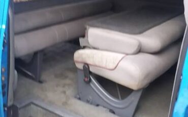 Ford-aerostar-1995-blue-7