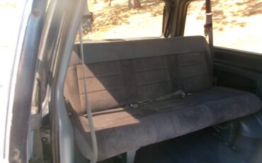 Ford-aerostar-xl-1993-blue-8