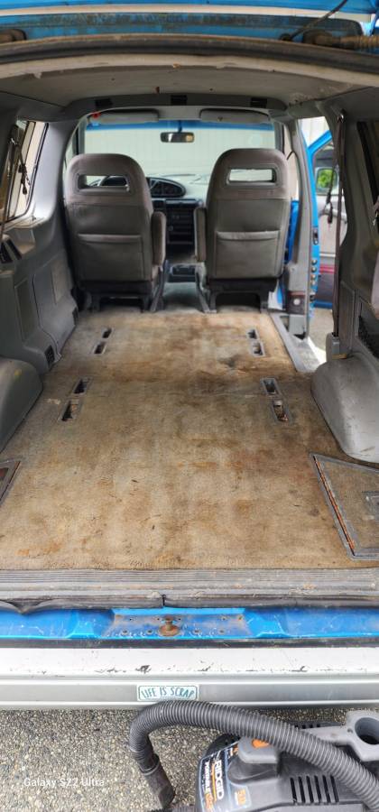 Ford-aerostar-xlt-1995-blue-7