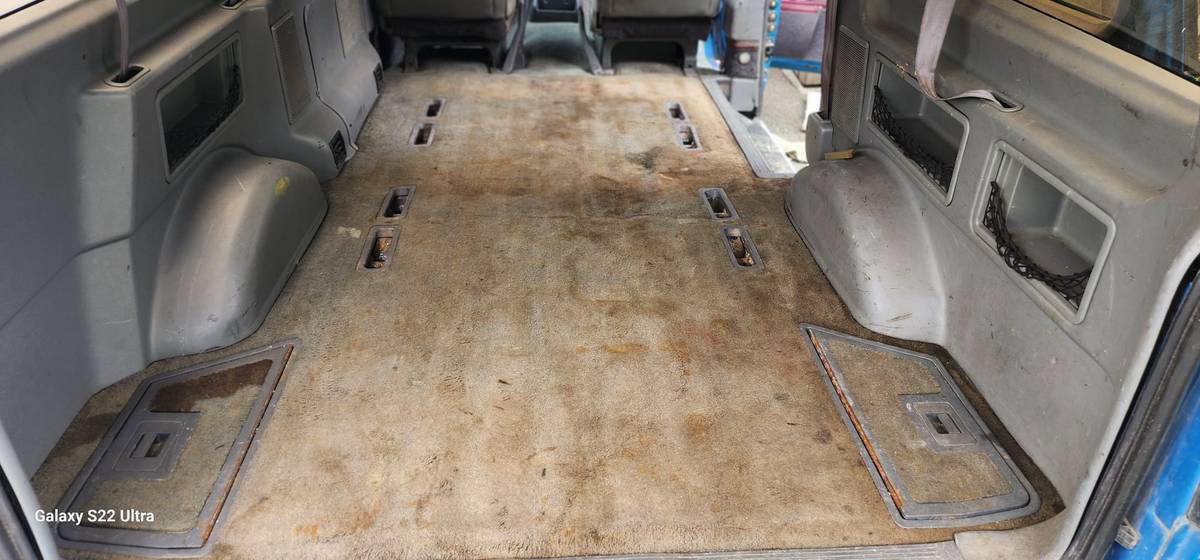 Ford-aerostar-xlt-1995-blue-8