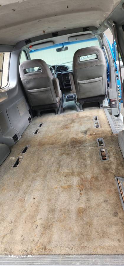 Ford-aerostar-xlt-1995-blue-9
