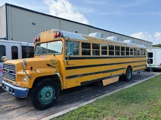 Ford-b700-b-series-cowl-diesel-1993-10
