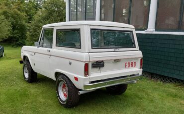 Ford-bronco-1968-white-2