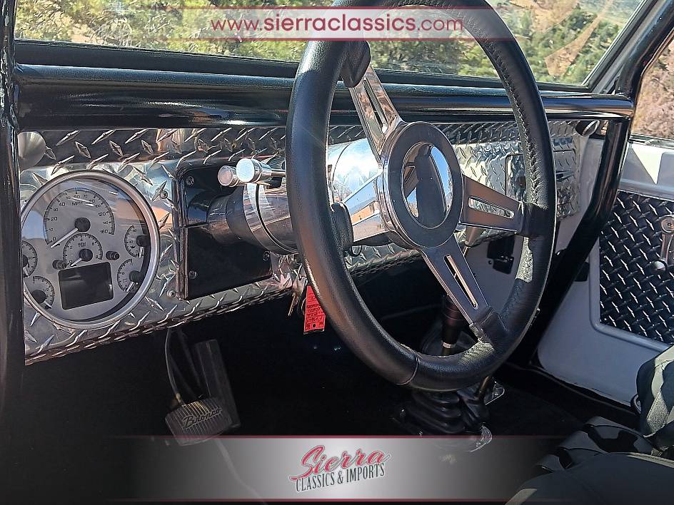 Ford-bronco-1972-3