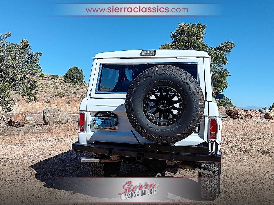 Ford-bronco-1972-9