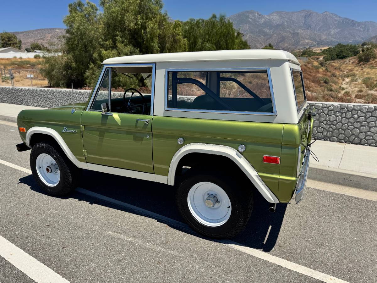 Ford-bronco-1973-5