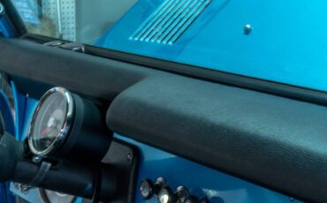Ford-bronco-1973-blue-12