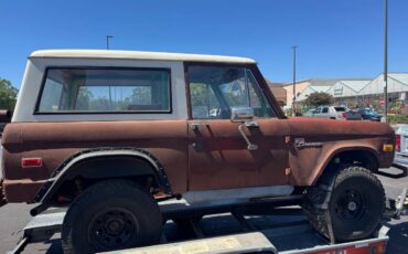 Ford-bronco-1975-1