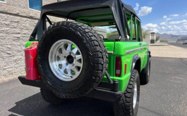 Ford-bronco-1977-green-11
