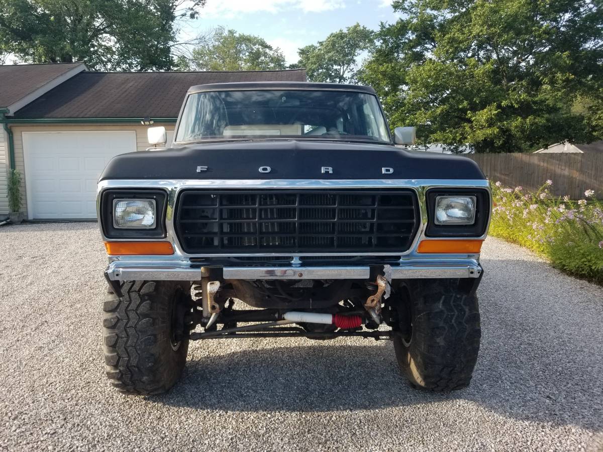 Ford-bronco-1978-4