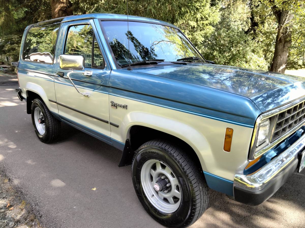 Ford-bronco-1988-blue-3