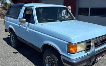 Ford-bronco-1989-blue