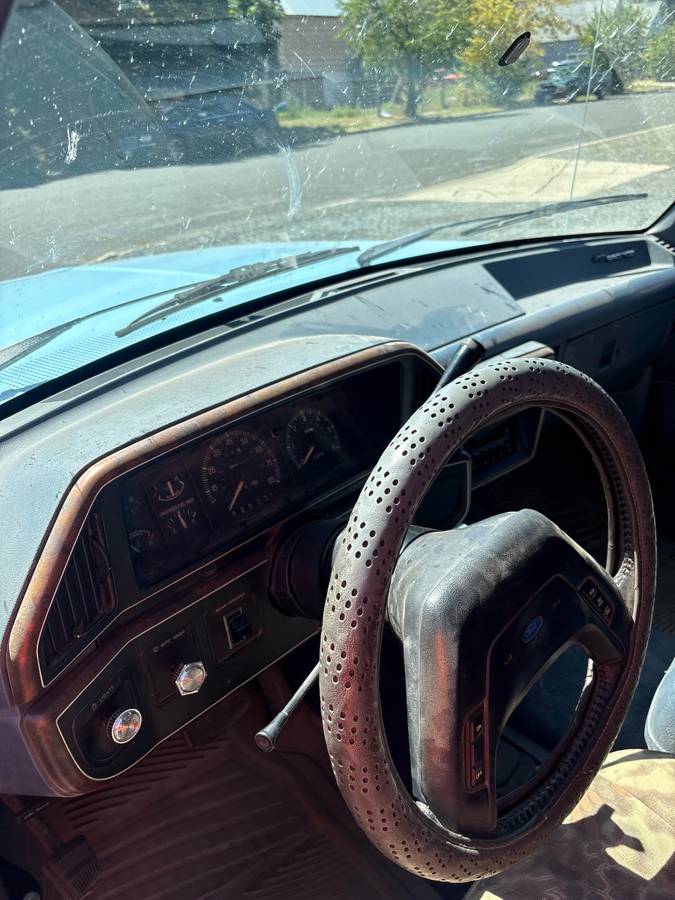 Ford-bronco-1989-blue-14
