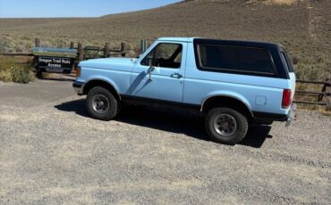 Ford-bronco-1989-blue-2