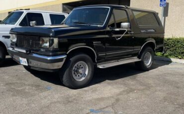 Ford-bronco-1990