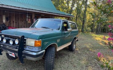Ford-bronco-1990-green