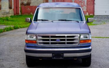 Ford-bronco-1992-blue-1