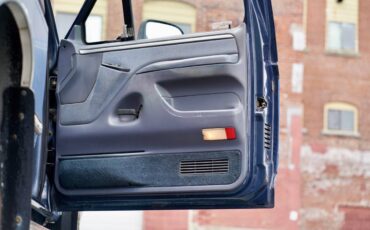 Ford-bronco-1992-blue-17