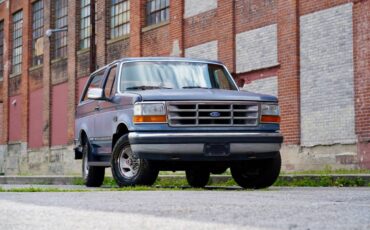 Ford-bronco-1992-blue