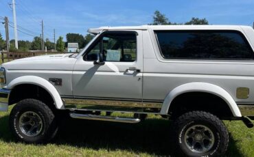 Ford-bronco-1992-white-2