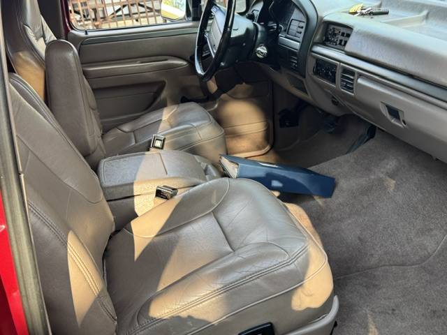 Ford-bronco-1995-red-11
