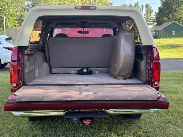 Ford-bronco-1995-red-8