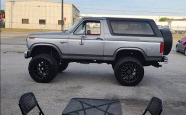Ford-bronco-4x4-1980-grey-4