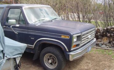 Ford-bronco-4x4-1984-blue